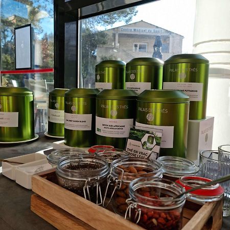 莱阿尔伯阿贝斯特韦斯特优质酒店 普罗旺斯地区艾克斯 外观 照片